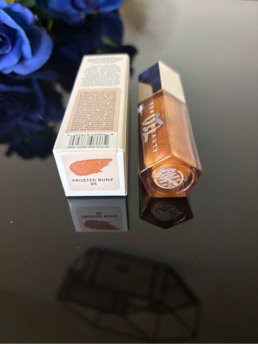 NWT Fenty Beauty Gloss Bomb Lip Oil - Fro$ted Bunz (Amber Gold) - size 9mL